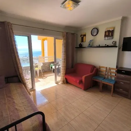 Orlando Fanabe * Costa Adeje (Tenerife)